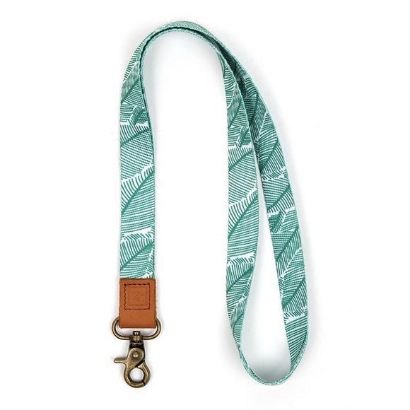 THREAD NECK LANYARD